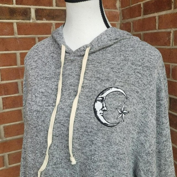 Spurit by Urban Outfitters Women's Grey
Hoodie - Picture 8 of 9